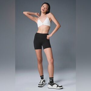 ALO Yoga Women's 5" Airbrush High-Waist Biker Short